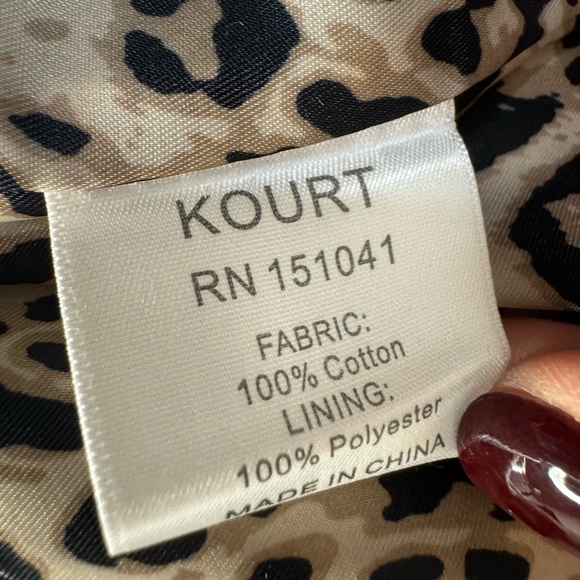 NWOT Kourt double-breasted light denim blazer with white buttons Size Small - Picture 9 of 9